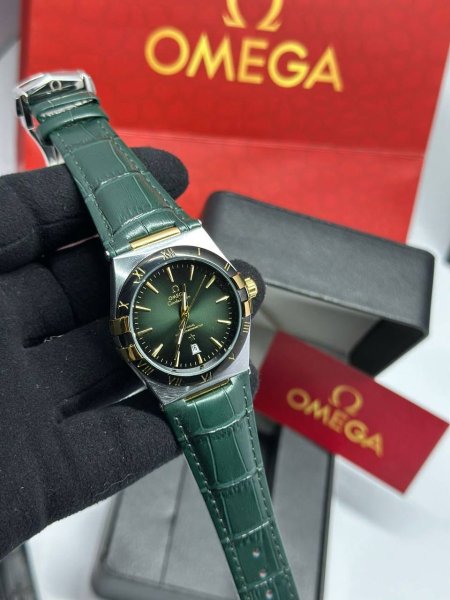 ساعة omega